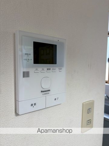 厚木市 2階建 築26年の内装写真
