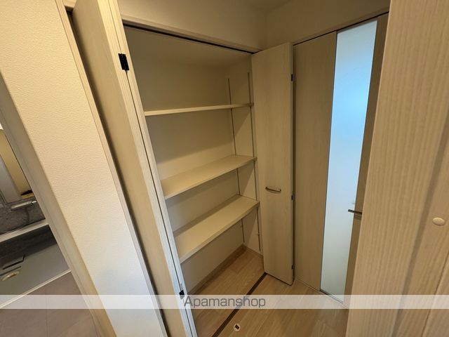 メゾンレヴナ木田町の内装写真
