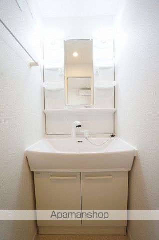 エレガント郡山 IIの内装写真