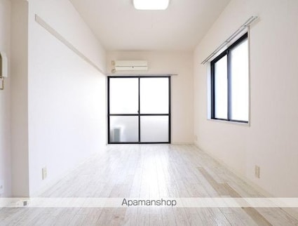 東京都目黒区東山２丁目[1R/17.66m2]のリビング・居間