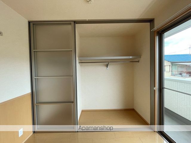 レフィナードカルチェ A棟の内装写真