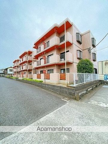 カンフォートの外観写真