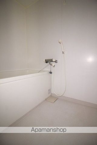 プチアリスA棟の内装写真