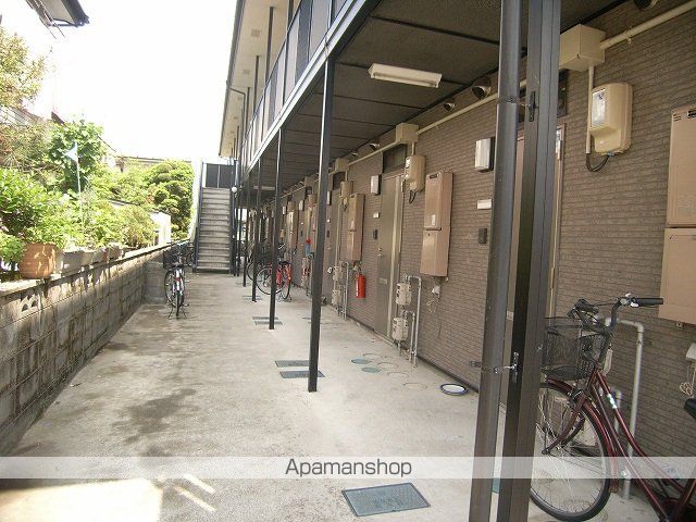 グリーンコートの玄関写真