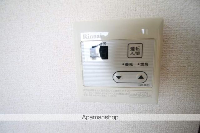 TDマンションPAULOWNIAの内装写真