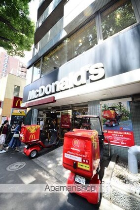 メゾン・ド・エルベット[1R/14.72m2]の周辺6