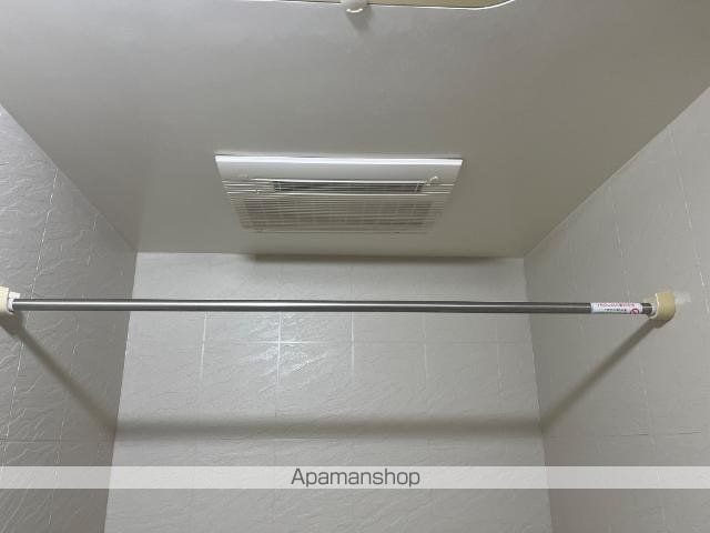 レオナ緑丘の内装写真
