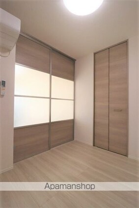 ＤーＲＯＯＭ　ＰＲＥＭＩＵＭ　多磨霊園駅[1LDK/41.15m2]のリビング・居間