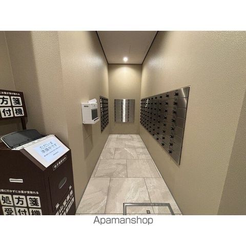 ブランズタワー橋本の外観写真
