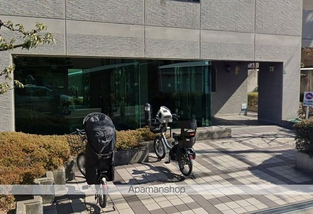 サンオークタツミの玄関写真