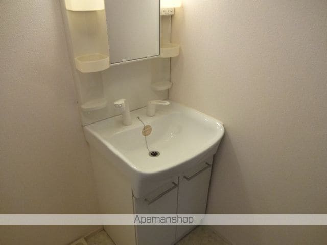 イーストラインの内装写真