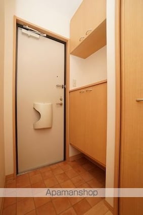 リベルタ　スクエア　Ａ棟[2LDK/58.81m2]の玄関