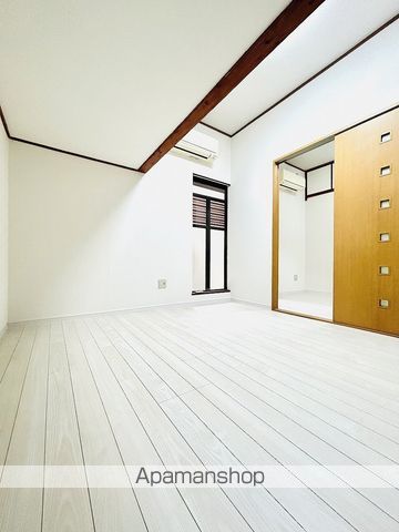 セレブ中宮の内装写真