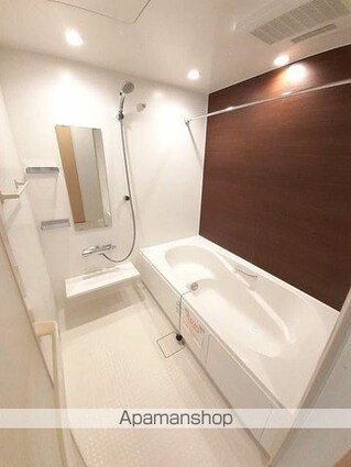 ＥＩＧＨＴ多肥上Ａ[2LDK/58.99m2]のバス