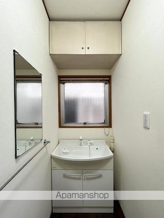 東京都新宿区山吹町[2LDK/81m2]の洗面所