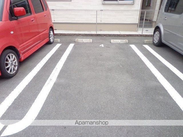 カームリー トスィームのその他写真