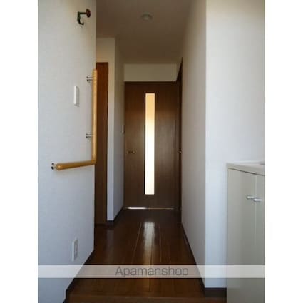 ボワ・シャテーヌ[2LDK/52m2]の玄関