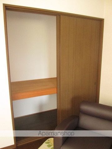 レピュート金山新の内装写真