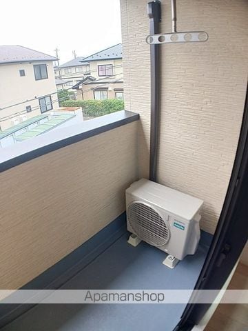 フロントアイムIの内装写真
