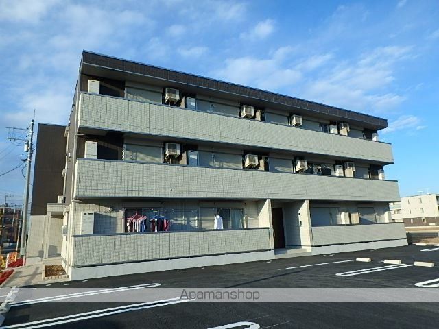 PREMIUMの外観写真