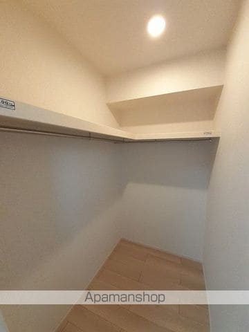 SIDE4の内装写真