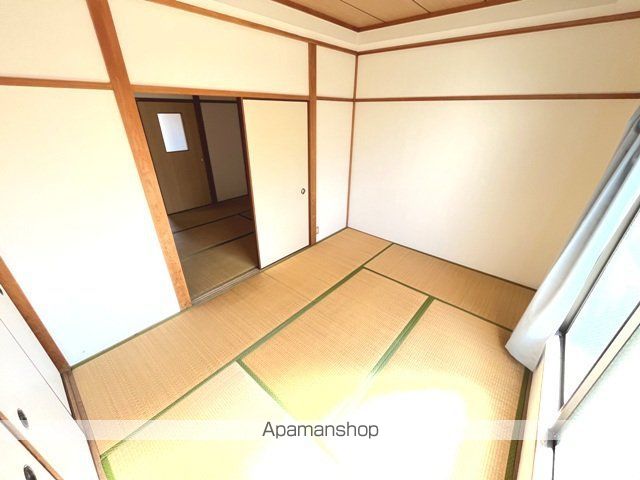 グリーンハイツ三栗の内装写真