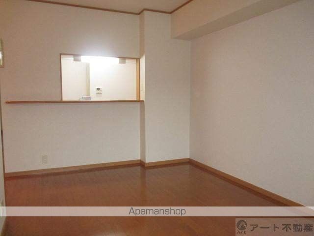ラティオ.FJの内装写真