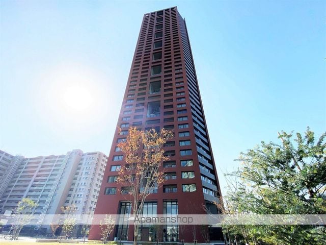 【福岡市東区香椎照葉のマンションの外観2】