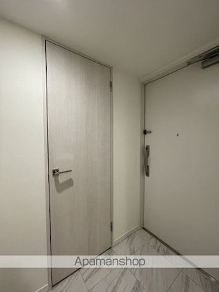 パークタワー勝どき　サウス棟[1LDK/46.59m2]の玄関