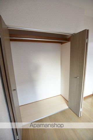 シャネル麻生参番館の内装写真
