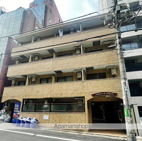 メゾン・ド・ロアイヤルの外観写真