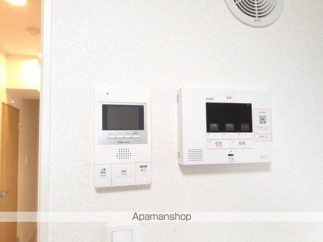 ハイツ ユベーレンの内装写真