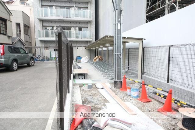 プレサンスOSAKA DOMECITYビーツの玄関写真