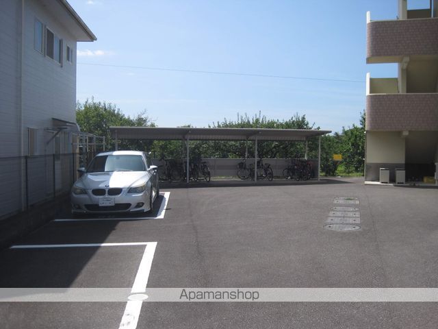 パーシモンIIの外観写真