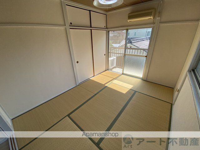 コーポ飛鳥IIの内装写真