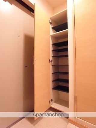 リブリ・ＧＬＡＮＺ[1K/26.04m2]の収納