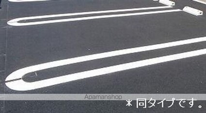 クレール[1LDK/48.92m2]の駐車場