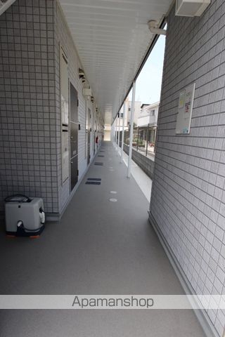 リブリ・MIYABIの玄関写真
