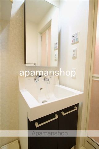 RESIUR−H 心斎橋LUXEの内装写真