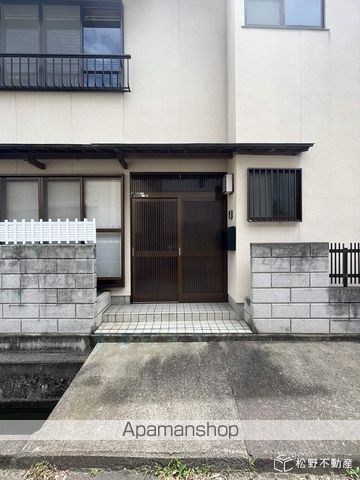 高松琴平電鉄琴平線 三条駅 徒歩5分 2階建 築38年の内装写真
