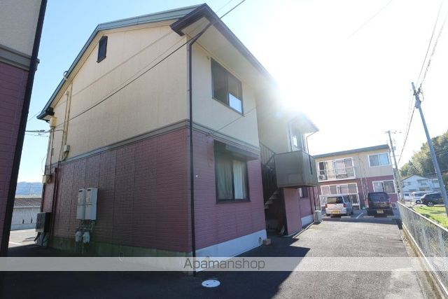 MKハイツ II棟の外観写真