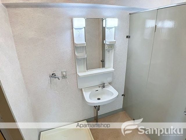 港山マンションの内装写真