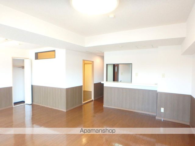 オリンピア南9条マンションの内装写真