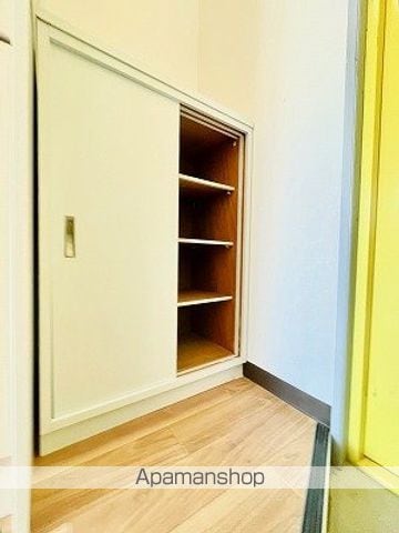 ビッグバーンズマンション高殿の内装写真
