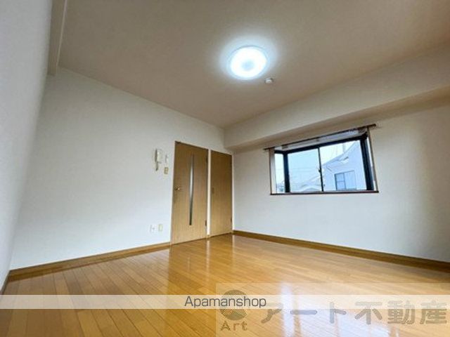 駅前マンション牛渕の内装写真