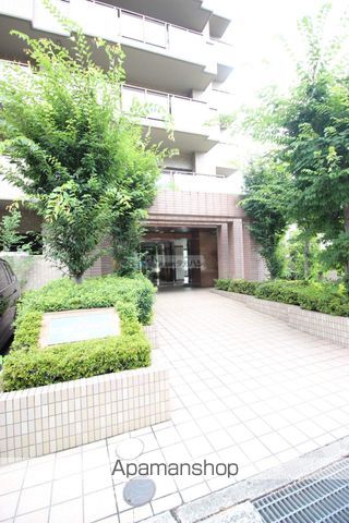 サーパス城見通り第弐の玄関写真