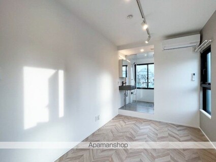 ＲＩＶＥＮＤＥＬＬ　ＥＢＩＳＵ[1LDK/40.55m2]のリビング・居間2