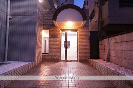 東京都世田谷区若林５丁目[1R/17.08m2]のエントランス1