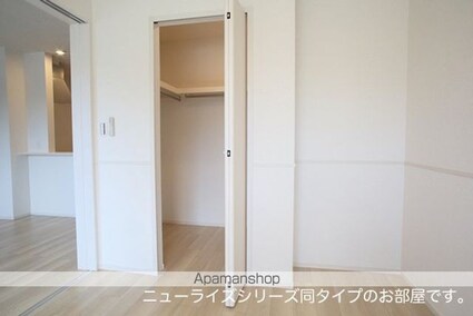 和歌山県岩出市中迫[1LDK/50.14m2]の収納