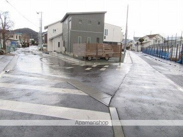 アンバーの周辺写真
